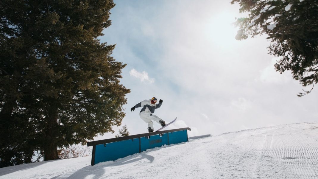 Burton Team Riders Actually Use Step On?! | Transfer Snowboarding Magazine